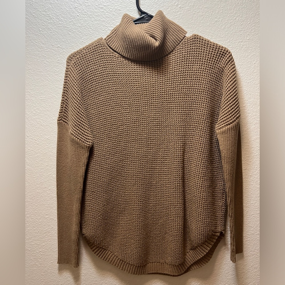 Micheal kors turtle neck sweater